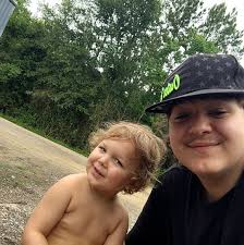 I did a Lululemon NWOT plus size legging whatnot show this morning. Selling  for $30, Im selling for $40