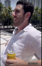 Anna Harlan (@newsjunkie0214)