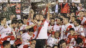 In the south of laos, an american volunteer doctor becomes a fugitive after he intervenes in the sexual assault of a young woman. Se Cumple Un Ano De La Obtencion De La Tercera Copa Libertadores De River Superdeportivo Com Ar