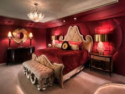 From the vibrant red bedding to the mod bedframe and graphic lamp, this bedroom designed by anthony baratta feels both crisp and deliberate.and a little bit wild. 15 Spectacular Red Bedroom Designs For More Dramatic Atmosphere