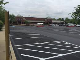 Asphalt services, langhorne bucks county pa, asphalt paving and sealcoating, parking lots, driveways, line striping, concrete. Commercial Services Pa Nj Platinum Paving Sealcoating