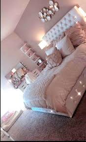 Die idee kann man ganz unterschiedlich umsetzen und interpretieren. Die 140 Besten Ideen Zu Romantische Ideen Romantische Ideen Schlafzimmer Design Zimmer