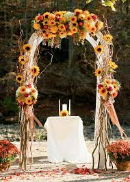 Fall decorations can be hard in your tiny apartment. Autumn Wedding Decoration Ideas To Fall For Wedded Wonderland