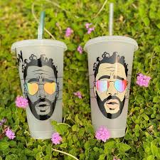 Dad shares facebook post saying his daughter is the star of bad bunny's new music video callaita even though he didn't like the rapper before. Bad Bunny Tumbler Yo Perreo Sola Cup El Nino Malo Tumbler Etsy Custom Cups Starbucks Cups Cold Cup