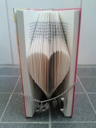 Du möchtest dir dein eigenes malbuch ausdrucken? Origami Book Art Herz Falten 3 Steps Instructables