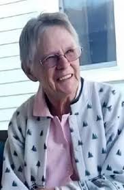 Edith Lloyd's Instagram, Twitter & Facebook