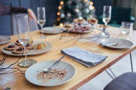 Read the after dinner party from the story dunchris by wolffang1 with 1,534 reads. Dinner Table After Party By Lumina