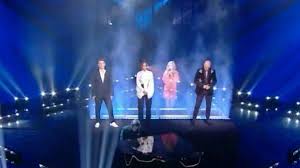 It is france's version of the voice format created by john de mol. The Voice France L Apparition De Lara Fabian En Hologramme Provoque Le Malaise Soirmag