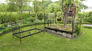 Welches bett passt zu mir? Ein Bett Im Garten Gerhard Laukotter S Blog