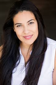 Elise Navarro's Instagram, Twitter & Facebook