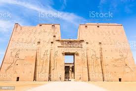 Foto De Templo De Horus Edfu Egito E Mais Fotos De Stock De Templo Istock