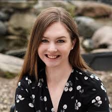 Victoria Kroll's Instagram, Twitter & Facebook