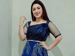 Apu Biswas: চাল-ডাল-তেল দিয়ে ত্রাণ নয়! নারীদের পাশে থাকবেন, নেত্রী হতে  চেয়ে পরিকল্পনা অপুর bangladeshi actress apu biswas shares her political  goals