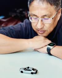 How about the 1/64 BMW 750iL in the movie Tomorrow Never Dies? This is one  of Glen's favorite cars in the movie series. #minigtofficial #minigt64  #minigt #BondMovie ** Prototype sample; licensor's approval pending