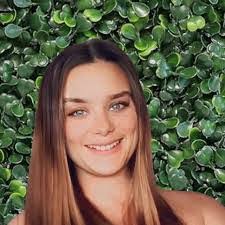 Stoney Reynolds's Instagram, Twitter & Facebook