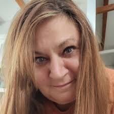 Aquarius The lucky dragon only visits once a year. Claim his blessing!