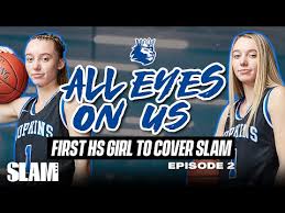 Watch the latest video from paige bueckers (@paigebueckers). Paige Bueckers Wins Gatorade Player Of The Year Karl Towns Surprise Slam All Eyes On Us Ep 4 Youtube