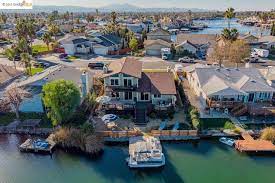 Online booking & instant confirmation with airbnb. 1129 Discovery Bay Blvd Discovery Bay Ca 94505 Mls 40937579 Redfin