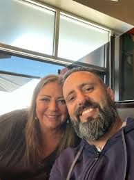 Wendy Wenzel's Instagram, Twitter & Facebook