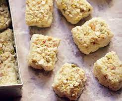 Quick Diwali Sweets Recipes Collection Of 10 Easy Diwali Sweets Recipes Kalakand Recipe Sweets Recipes Diwali Sweets Recipe