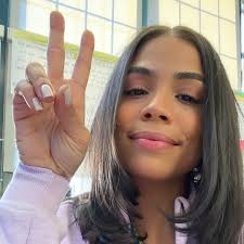 Stream Arlet Duran music