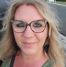 So I'm new to WW and I made grilled chicken tonight but it came out a bit  dry. What is a good sauce or dressing I could use if this were to