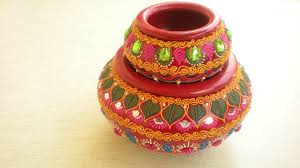 18043decorated Earthen Pot Type 2 Jpg 1920 1080 Diy Diwali Decorations Decorative Pots Craft Stick Crafts