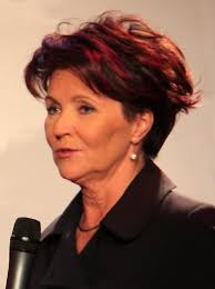 Jolanta kwaśniewska (born jolanta konty, june 3, 1955) is a polish lawyer and charity activist and former first lady of poland, wife of the former president of poland aleksander kwaśniewski. Jolanta Kwasniewska Radzi Jak Byc Szczesliwym Obcasy Pl