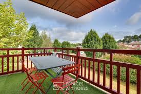 Appartement Avec Terrasse Et Piscine Espaces Atypiques