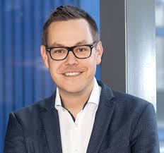 Wenn man in einem Betrieb Karriere macht