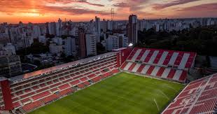 Argentina's most capped player javier mascherano has announced his retirement. La Maldicion De Estudiantes En Su Nueva Cancha
