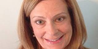 Melinda Crouch's Instagram, Twitter & Facebook