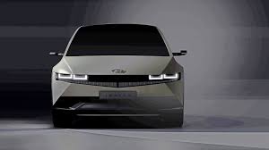 Shares 1 today we want to share with you this singular picture where you can a see a very long wheel base hyundai ioniq 5 that is hiding an. 2021 Hyundai Ioniq 5 Electric Suv Interior Teased Ahead Of Reveal Carbuyer