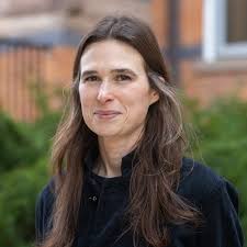 Barbara Pearsall's Instagram, Twitter & Facebook