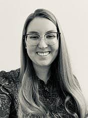 Danielle Wilde's Instagram, Twitter & Facebook