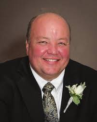 Greg Thorn's Instagram, Twitter & Facebook