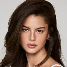 Bethany Talbot's Instagram, Twitter & Facebook