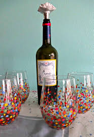 Wine glasses can be decorated using the same colours. 15 Painted Wine Glass Projects To Use At Diy Gifts