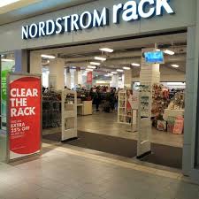 Nordstrom rack is well maintained, clean, nicely stocked, and has plenty of courteous and helpful staff. Nordstrom Rack Flushing 4024 College Point Blvd