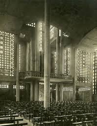 Auguste Perret Huit Chefs D Oeuvre Architecture En Beton Architecture Religieuse Architecte Francais