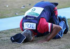 Vetter, the gold medal favourite at the olympics, has breached the 90m mark 18 times in the last 24 months. Shooting Star Abdullah Al Rrashidi Wins Bronze In Men S Skeet Wearing An Arsenal Top