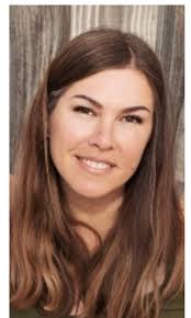 Tara Huff's Instagram, Twitter & Facebook