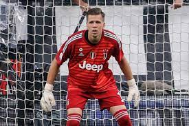 From wikimedia commons, the free media repository. Ex Arsenal Keeper Wojciech Szczesny Soll Kraftige Gehaltserhohung Erhalten