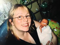 11 ways to help in the early days of having a special needs baby.