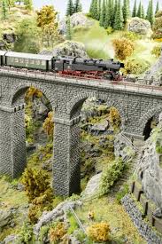 Bruckenbogen Ravenna Viadukt In 2020 Eisenbahn Modellbau Eisenbahn Landschaft