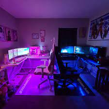 In a video gaming room, you need a recliner chair or at least a bean bag so that you can sit continually for hours without feeling tired. Chiizukeeki Chan S Completed Build Ryzen 7 3700x 3 6 Ghz 8 Core Geforce Rtx 2070 Super 8 Gb Gaming Oc 3x 1 Computer Gaming Room Gamer Room Gamer Room Decor