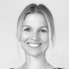 Stephanie Mangus's Instagram, Twitter & Facebook