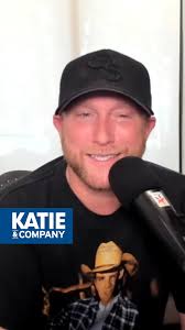 What is Cole Swindell's go-to karaoke song?
