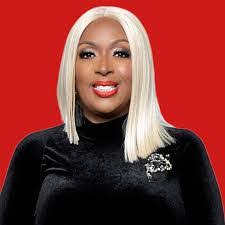 Katrina Shaw's Instagram, Twitter & Facebook