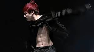 Bts (방탄소년단) abs & wardrobe malfunctions helloo, i created a special video for today. Bts Jungkook Impresses Fans Once Again With His Perfect Abs Kpop Chingu